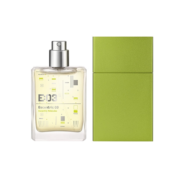 Escentric 03 Travelspray & Navulling