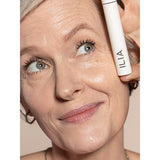 ILIA Beauty - Limited Lash Mascara  - Model 2