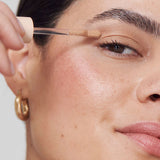 ILIA Beauty - Liquid Powder Matte Eye Tint - Model shot