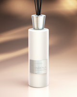 LINARI AMARENA Raumduft Diffusor im schneeweißen Samtflakon aus italienischem Glas, mit gebürstetem Aluminium und schwarzen Stäbchen