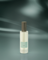 LINARI CALLA Raumspray im satinierten Flakon aus italienischem Glas mit elegantem Wengeholz-Deckel.