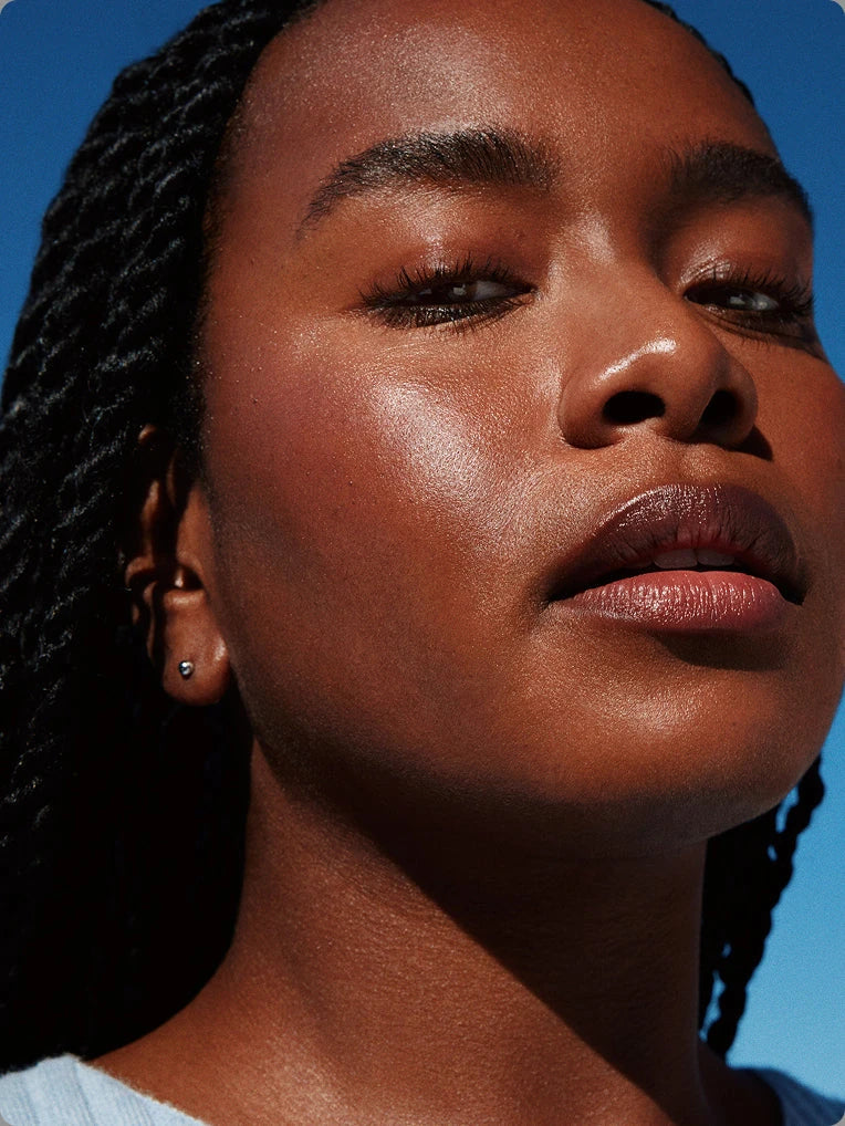 Origineel beautyportret uit een ILIA-campagne